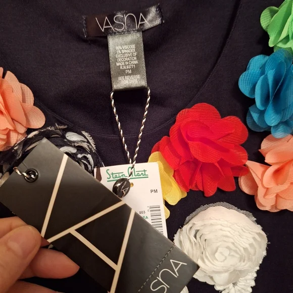 Boutique Brand Designer Black Dress w/ Large Colorful Flowers PM NWT VASNA boho - Picture 7 of 8